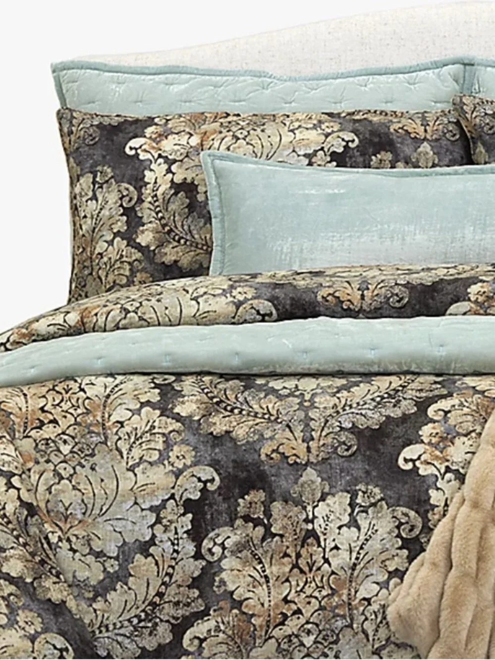 Gorgeous Haverty’s Damask Duvet / Coverlet Emsemble, King; NEW